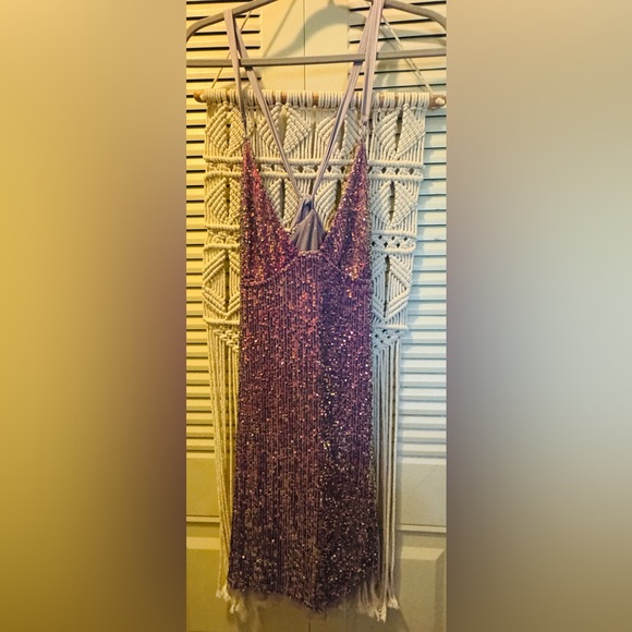 FREE PEOPLE Intimately Gold Rush Sequined Mini Dress in Purple Sz Small - Picture 3 of 11